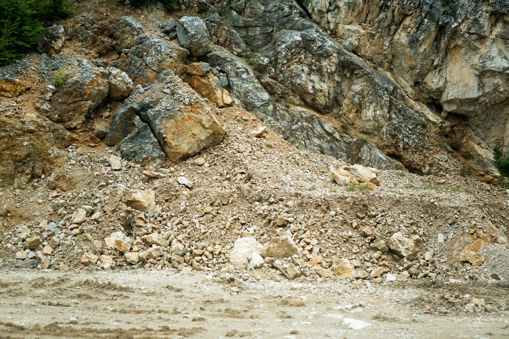 Road-blocked-by-rock-and-debris-after-landslide-SS-Lucky Business