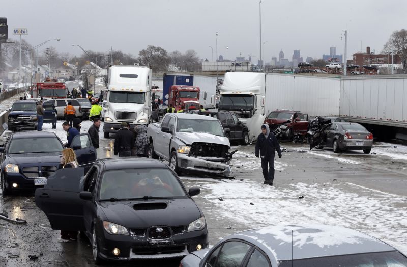 A section of multi-vehicle accident on Interstate 75 is shown in Detroit, Thursday, Jan. 31, 2013. 