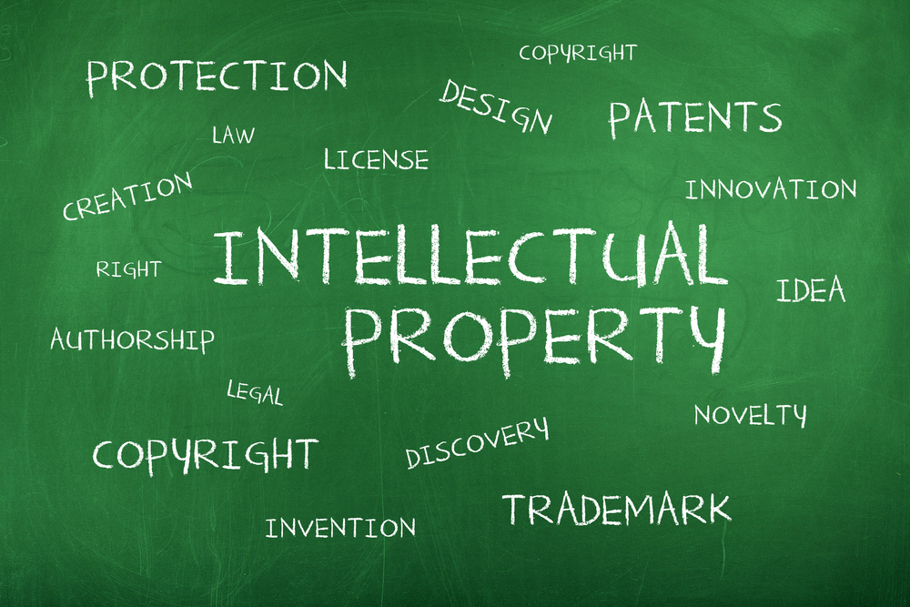 Intellectual-property-terms-in-chalk-on-green-board-shutterstock_216609160-Aysezgicmeli 